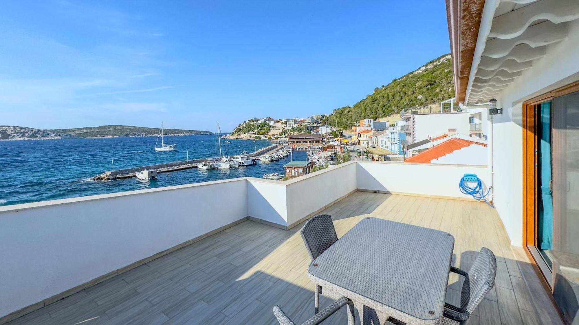 Rota Hotel Karaburun  Exterior foto