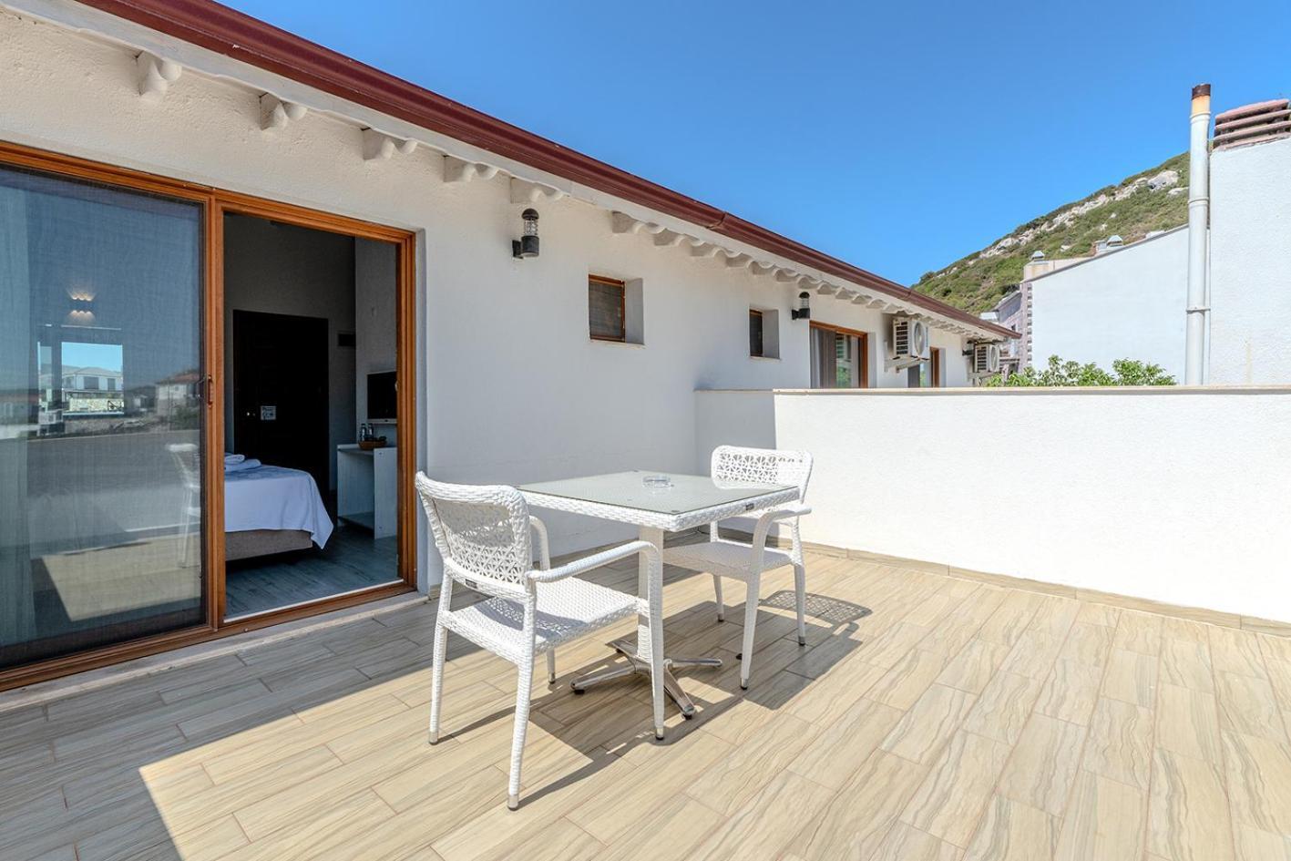 Rota Hotel Karaburun  Exterior foto